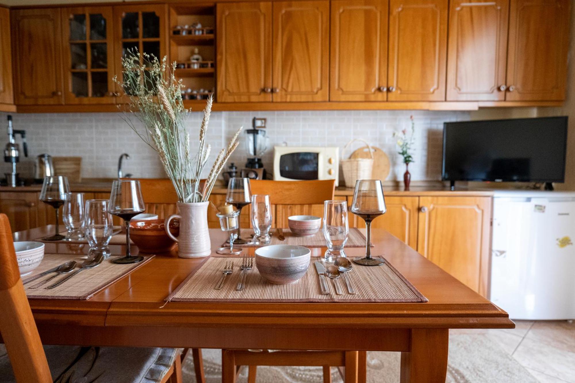 Panoramic View House Літній будинок Tepelene